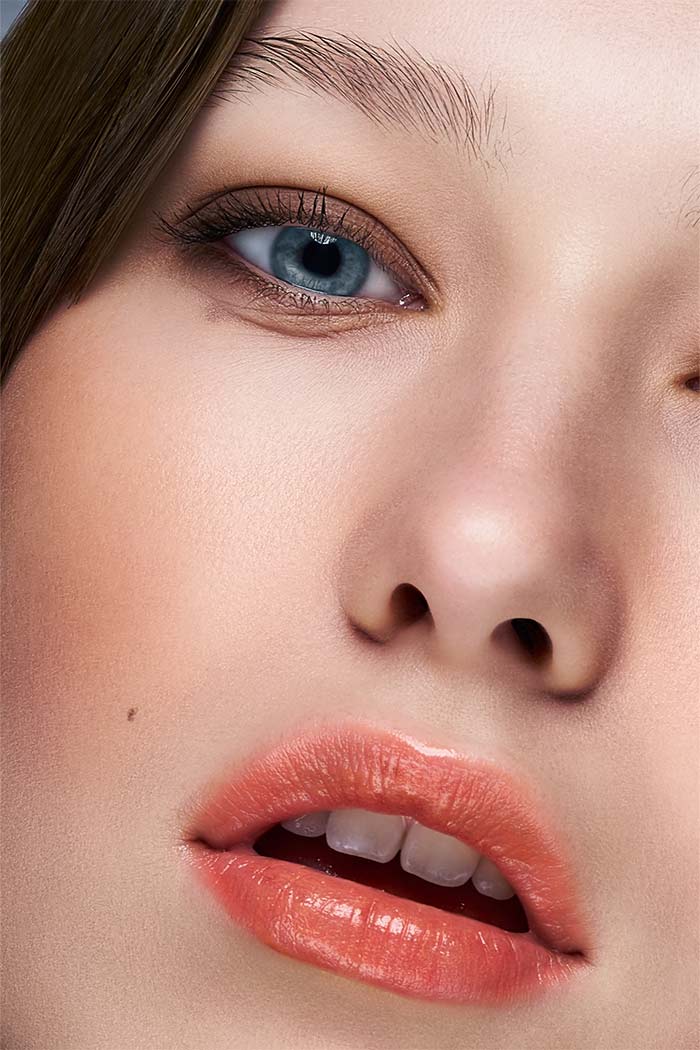 Photographe Beauté à Rennes - © Rodolphe Debyser - Mannequin Emily Merzljakova
